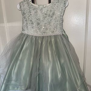 Toddler Sage green dress. Size 4T